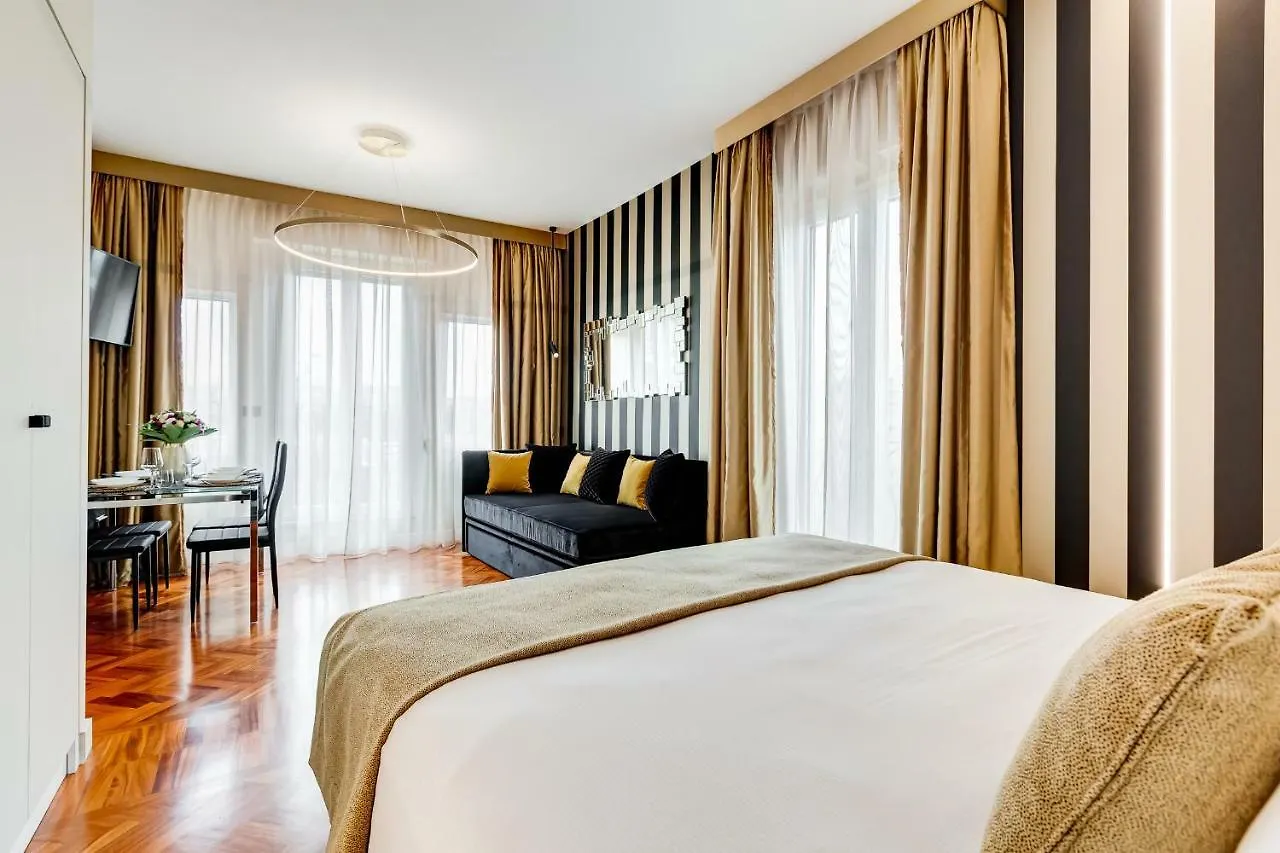Frattina High-End Apt Rome Apartment