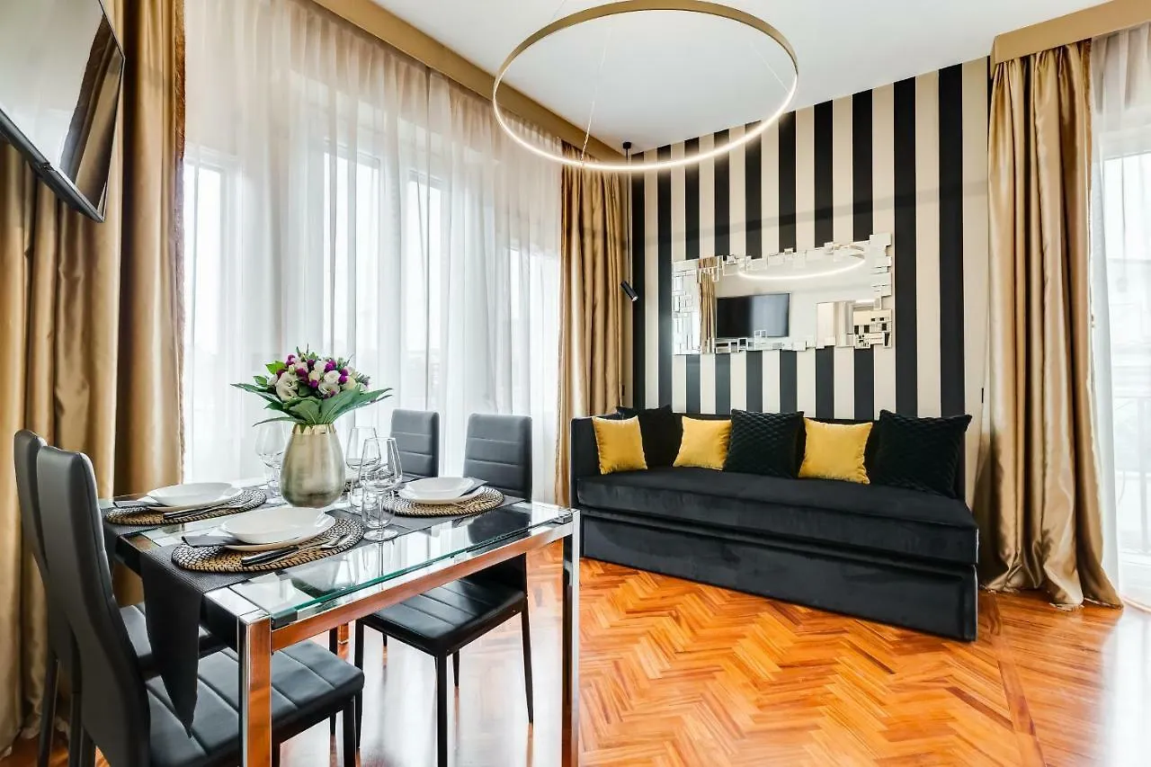 Apartment Frattina High-End Apt Rome