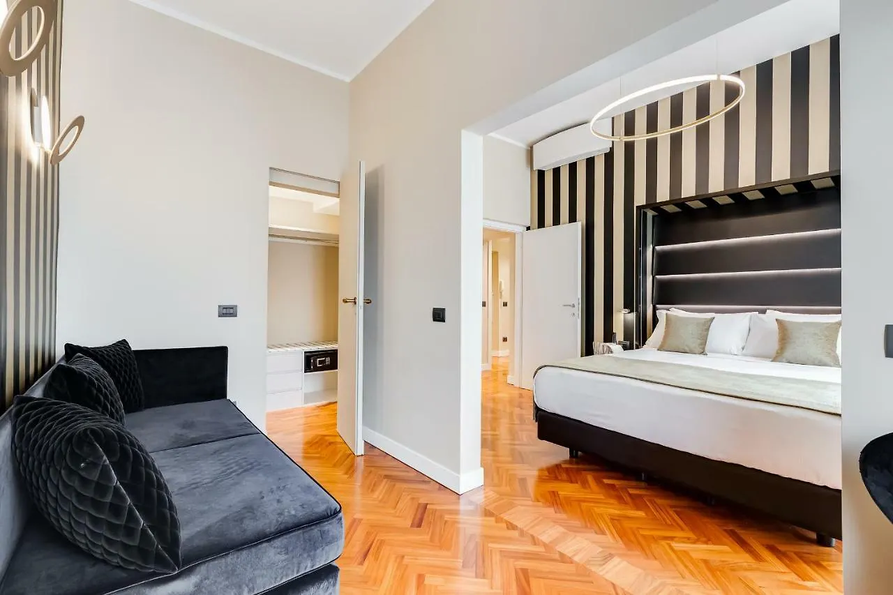 Frattina High-End Apt Rome 0*,