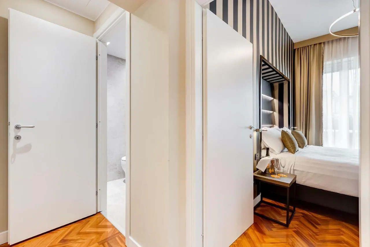 Frattina High-End Apt Rom Lejlighed